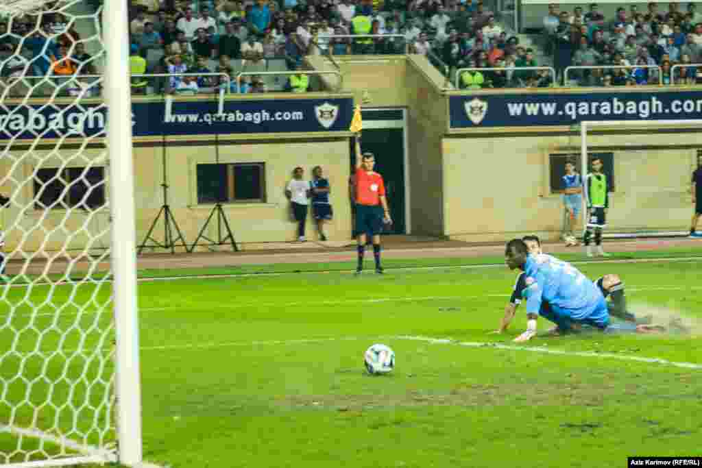 &quot;Qarabağ&quot; futbol üzrə Avropa Liqası&nbsp;pley-off mərhələsinin cavab oyununda&nbsp;&nbsp;&quot;Yanq Boyz&quot; a 3:0 hesabı ilə qalib gəldi.